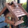 DARLUX Rechteckiges Vogel Futter Haus Futterstelle Holz Vogelhaus Dunkelbraun