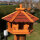 DARLUX Vogelfutterhaus M I Futterstelle I Sechseck Vogelhaus I aus Holz I Braun/ RotI Garten I Vogelfutterhaus I Wetterfest