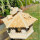 DARLUX Vogel Futter Haus L Futterstelle Sechseck Holz Vogelhaus Natur unbehandelt Vogelfutterhaus Wetterfest