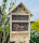DARLUX Garten Holz Insektenhotel L Wildbienen-Nisthilfe Insektenhaus Naturbelassen Wetterfest Artgerecht Freistehend