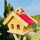 DARLUX Rechteckiges Holzvogelhaus L Vogel Futterhaus + Ständer Natur/Rot