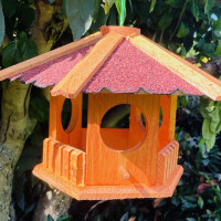 DARLUX Vogel Futter Haus Futterstelle Sechseck Holz-Vogelhaus Hängend Braun/ Rot