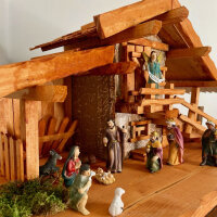 DARLUX Weihnachts- Holz Krippe + Figuren Dekoration Handgefertigt Holzschnitzerei Jahreszeitliche Dekoration