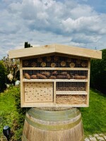 DARLUX Holz Insektenhotel XL Wildbienen Nisthilfe Insektenhaus