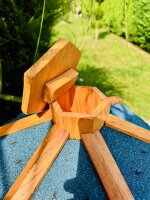 DARLUX Vogelfutterhaus I Futterstelle I Sechseck Vogelhaus I aus Holz I Braun/ Blau I Garten I Vogelfutterhaus I Wetterfest