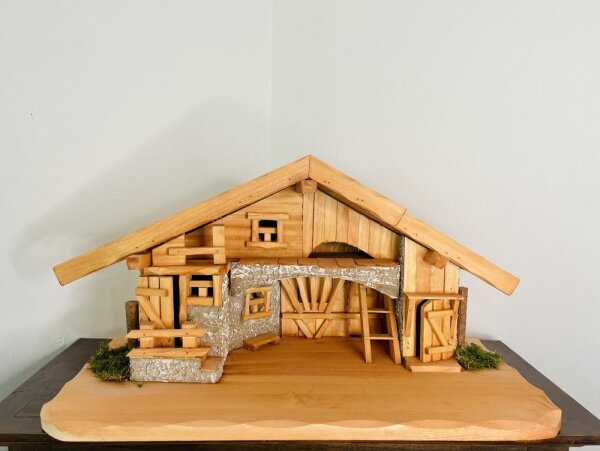 DARLUX Weihnachts- Holz Krippe Dekoration Handgefertigt Holzschnitzerei Jahreszeitliche Dekoration