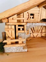 DARLUX Weihnachts- Holz Krippe Dekoration Handgefertigt Holzschnitzerei Jahreszeitliche Dekoration