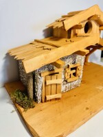 DARLUX Weihnachts- Holz Krippe Dekoration Handgefertigt Holzschnitzerei Jahreszeitliche Dekoration